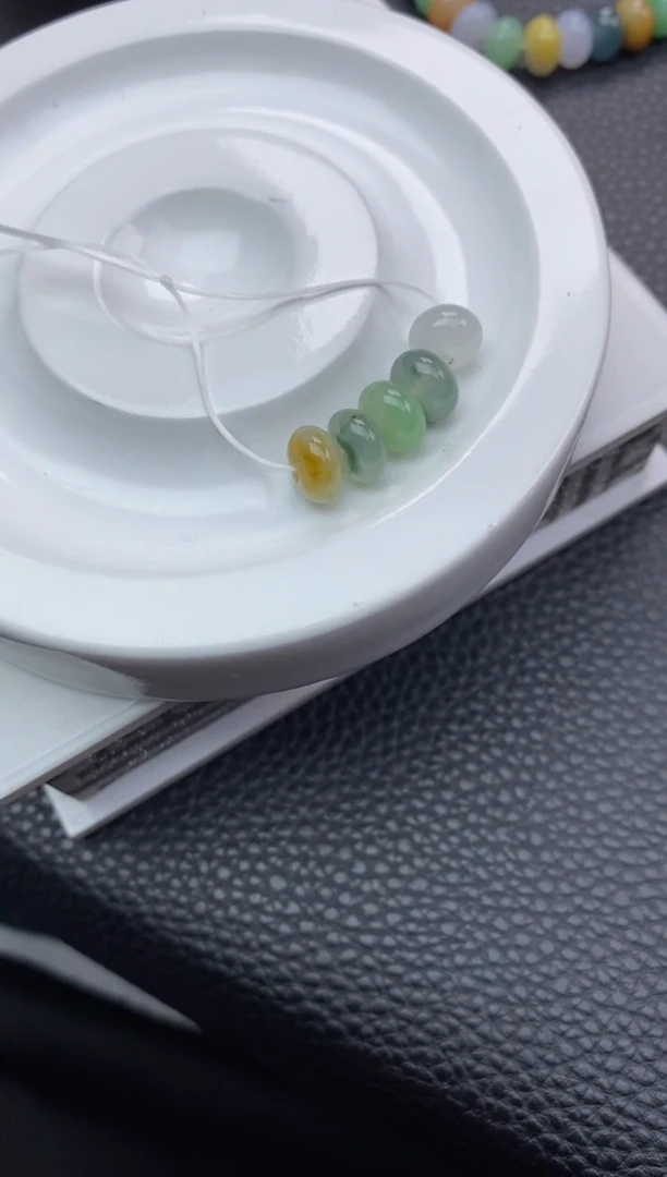翡翠散珠16天然A货翡翠散珠卡8+