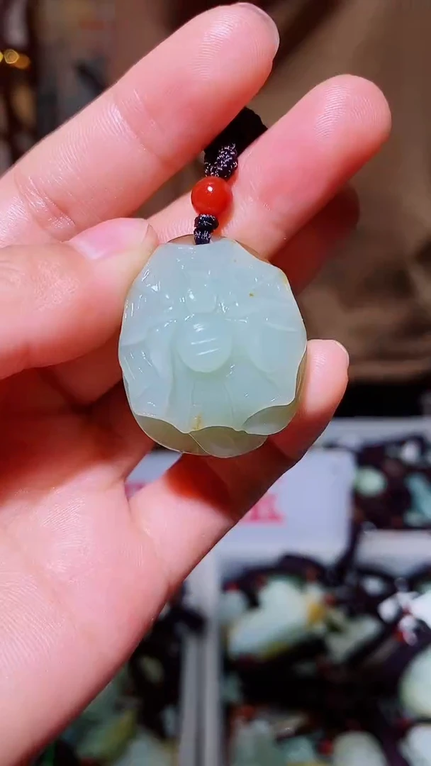 和田玉未镶嵌挂件1