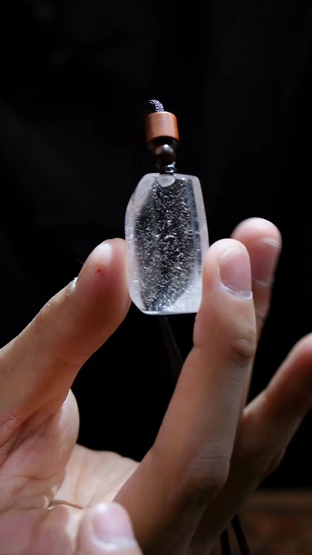 吊坠(赠链)未镶嵌水晶水晶