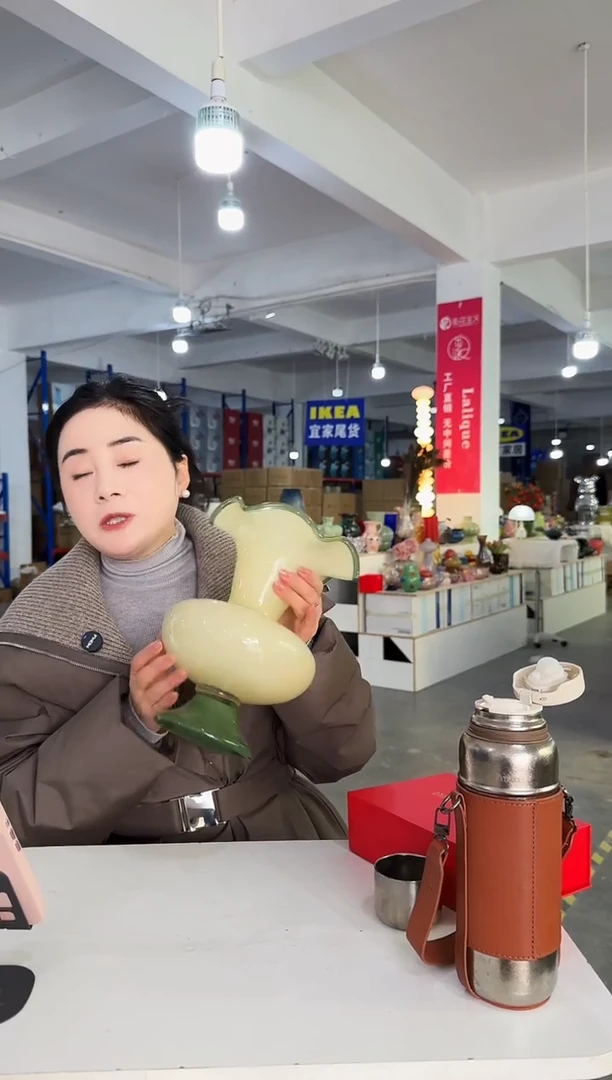 私花主义花瓶-黄芬顿