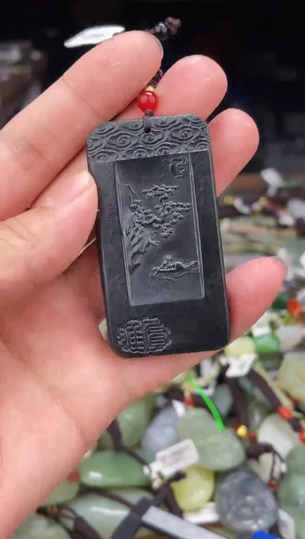 颈饰未镶嵌和田玉1