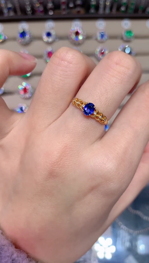 【闪购商品】蓝宝石戒指18K金镶嵌0.5CT