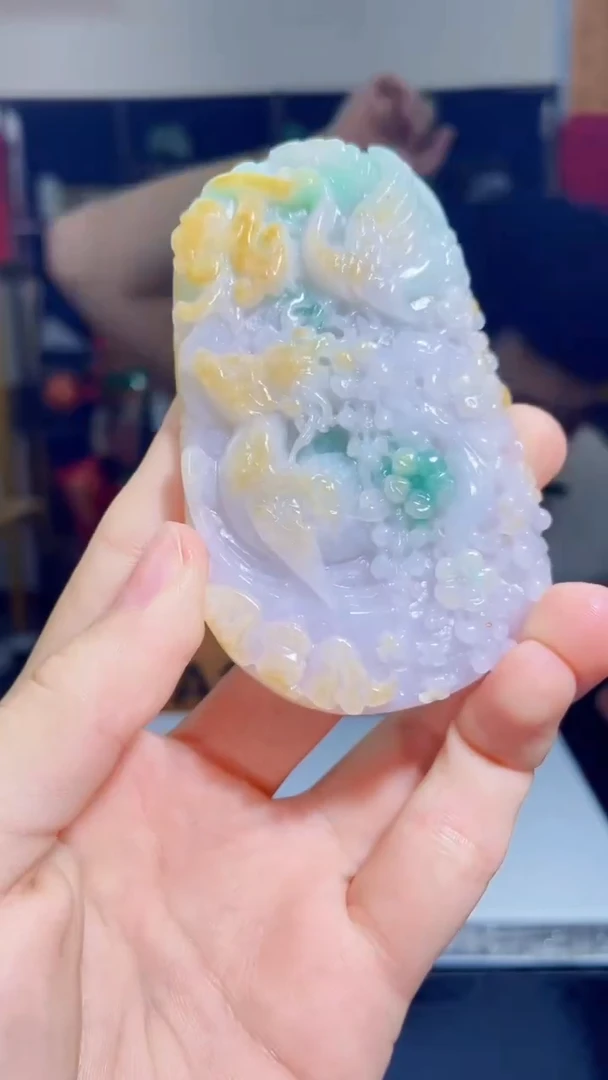 翡翠未镶嵌吊坠(不含链)C140