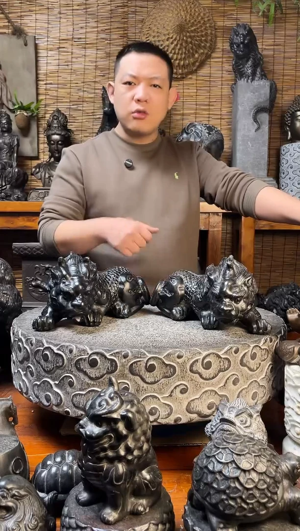 石材天然青石雕刻40貔貅一对