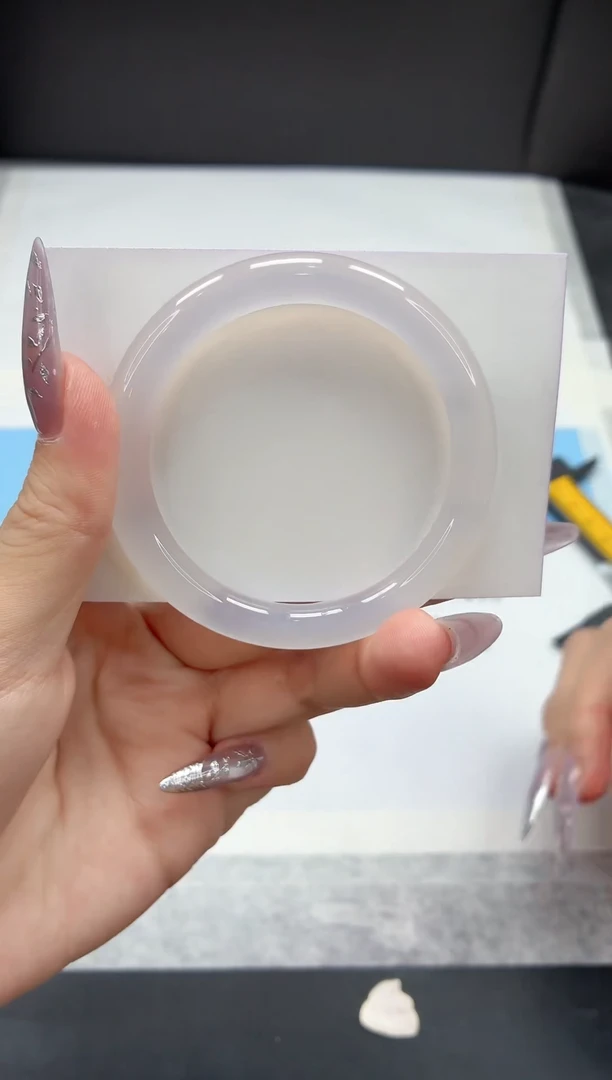 石英质玉手镯未镶嵌267/圆条荔枝53.3