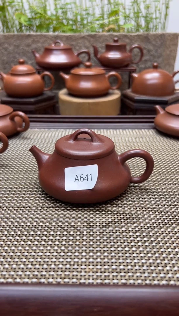 【闪购商品】紫砂茶壶微瑕 朱泥超薄胎 a641