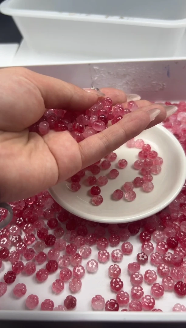 玛瑙/玉髓颈饰未镶嵌w2861桃花玉五瓣花8mm*10颗