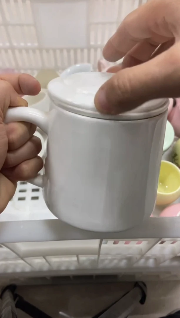 杯子瓷无运费险有瑕疵的摄影的产品有使用过的痕迹有点脏介意勿拍