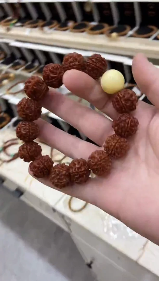 菩提手串/手链机刷玉化金刚手串