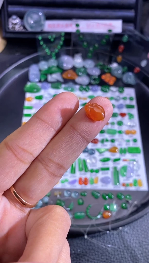 未镶嵌挂件翡翠金蟾