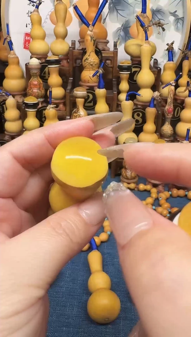 有****…葫芦高端客户直播间