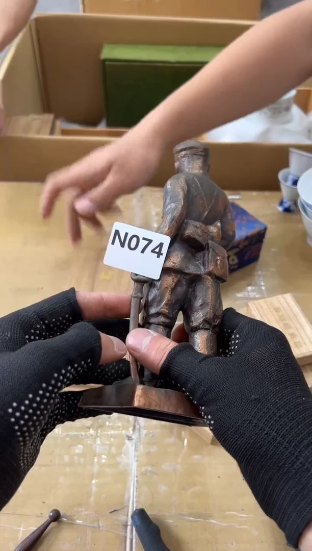 瓷片上***儿074中古商品，谨慎参拍