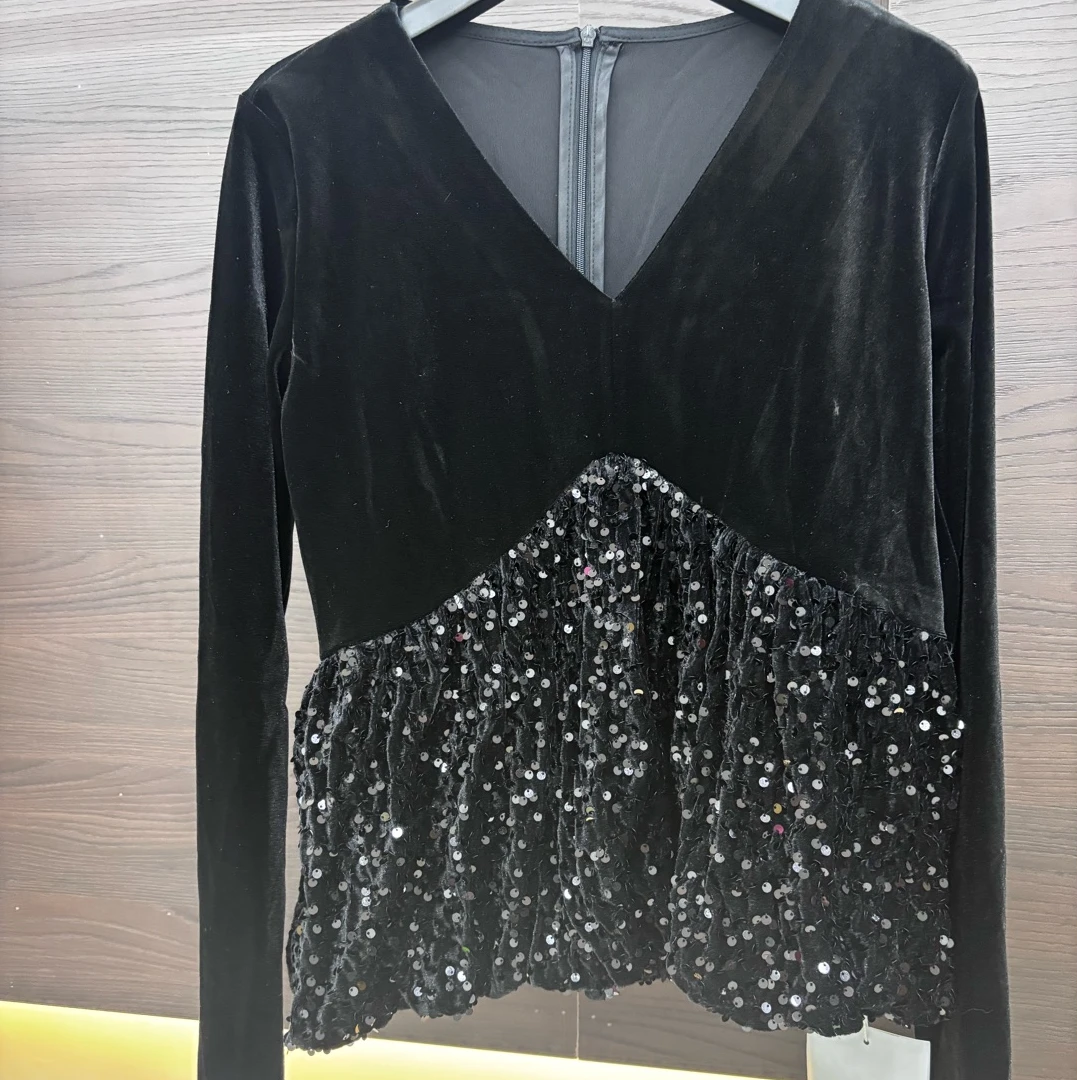 88129亮片常规袖金丝打底常规轻奢镶钻V领短款衬衫长袖3D蕾丝长袖