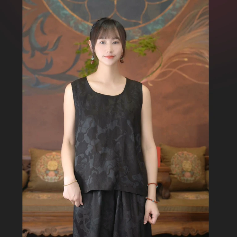 爱上莲心香云纱   典雅墨韵背心   新中式夏季时尚