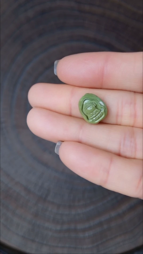 未镶嵌绿松石颈饰吊坠