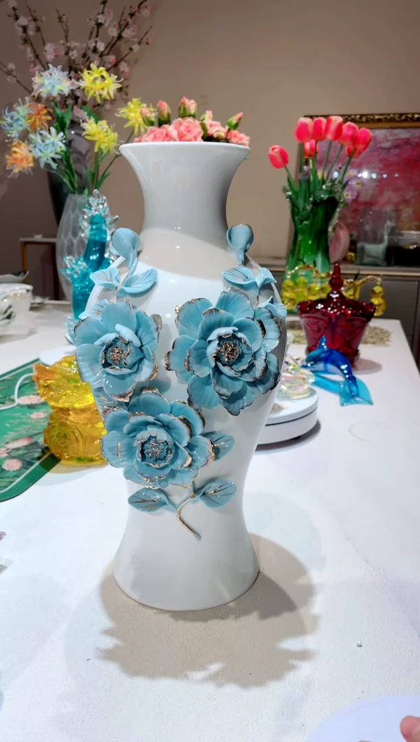 【闪购商品】琉璃手工艺品白色陶瓷兰花  花瓶  微瑕