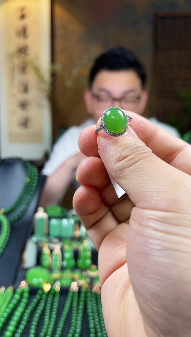 和田玉（碧玉）戒指银S925镶嵌蛋面戒指