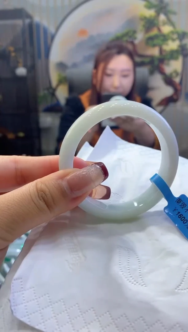 【闪购商品】翡翠手镯未镶嵌00009714