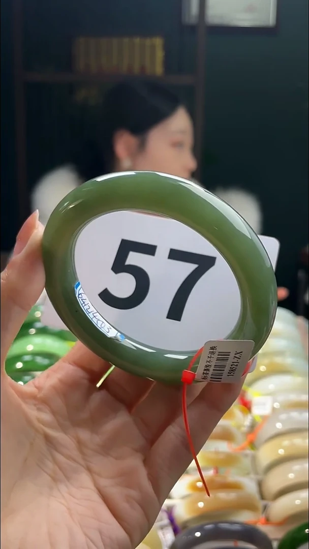 定制和田玉和田玉手镯