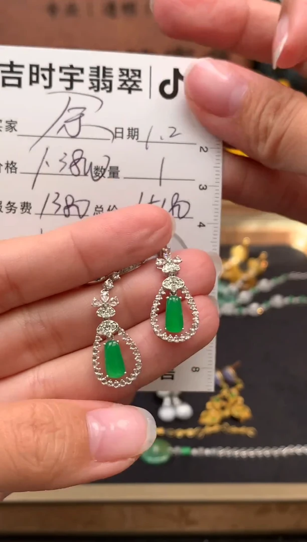 18K金镶嵌翡翠耳饰鱼****?耳饰-28