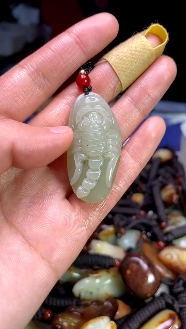 【闪购商品】和田玉颈饰未镶嵌1