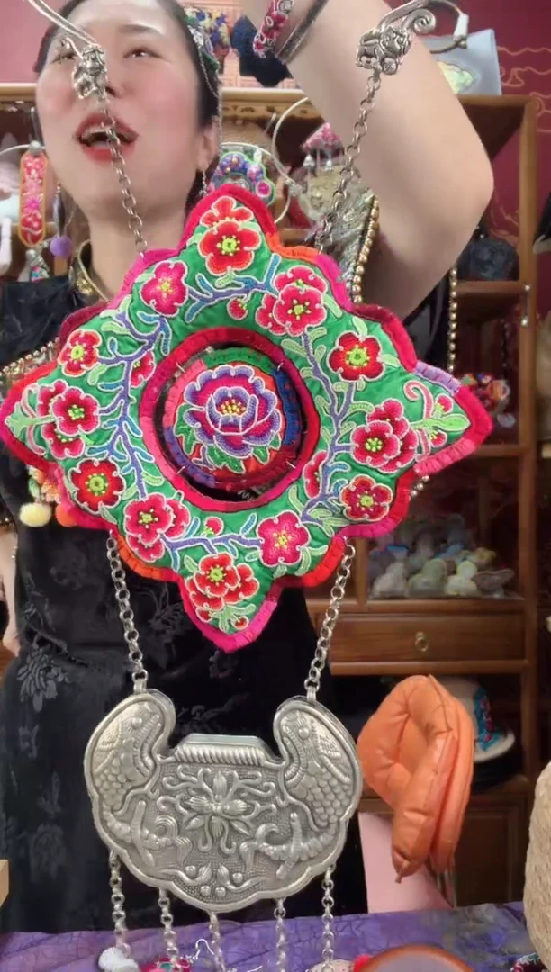 刺绣泽*项圈1111111