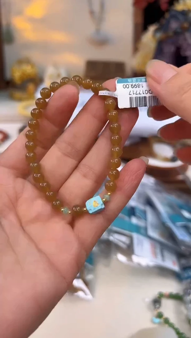 18K金镶嵌和田玉手饰@@F921D017717