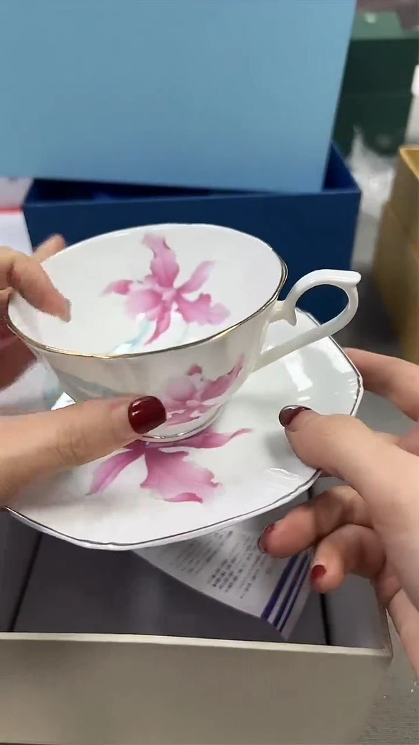 瓷片新号开播 全场放漏