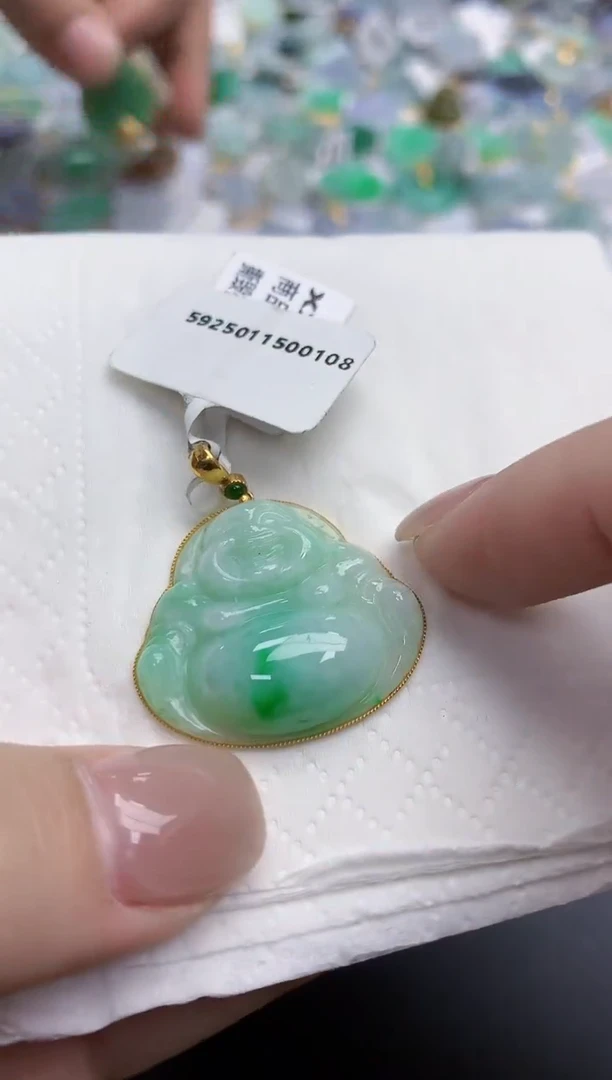 【闪购商品】翡翠颈饰18K金镶嵌天然缅甸翡翠A货