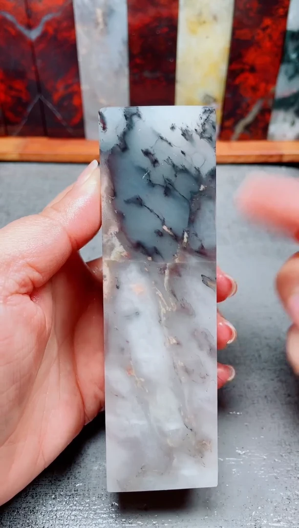 玉桂林鸡血玉素章41 3.8左右
