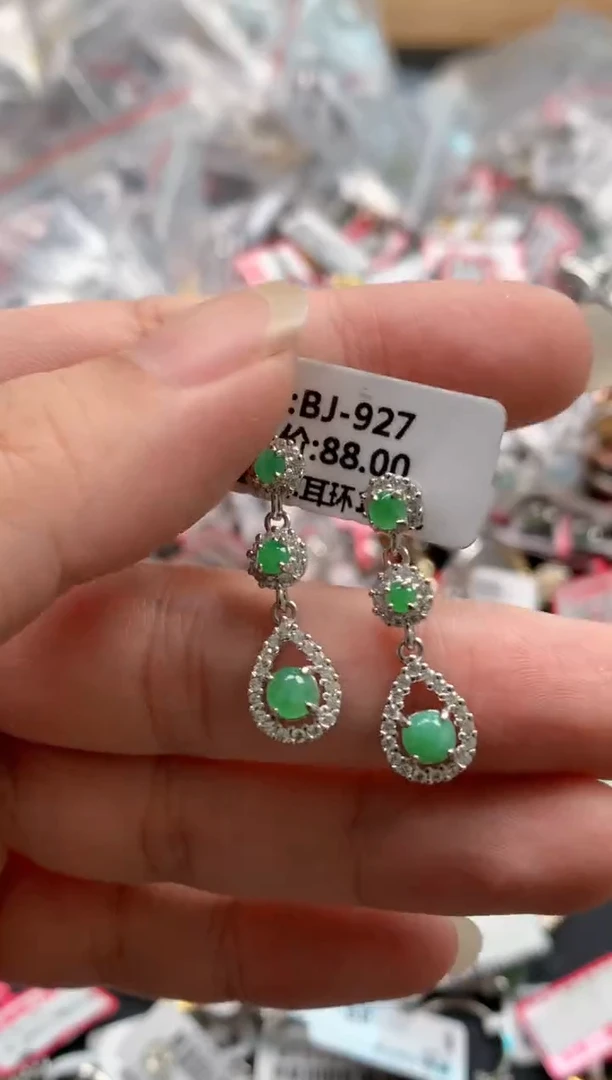 翡翠戒指银S925镶嵌天然A货缅甸翡翠