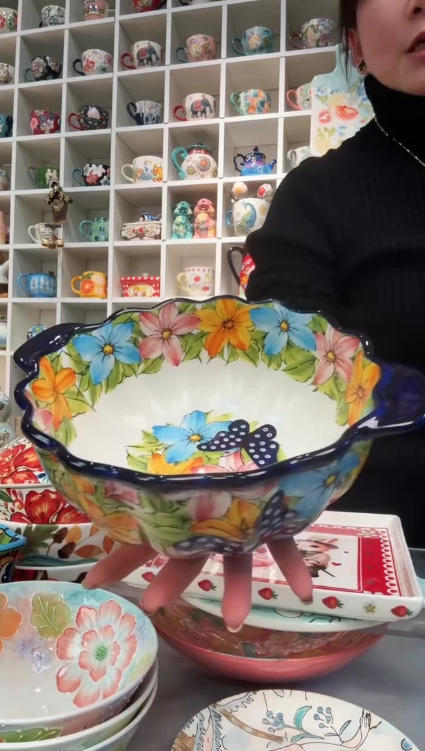 瓷片8英寸蝴蝶双耳碗一只