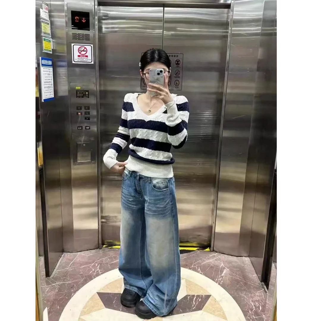 韩系慵懒撞色条纹V领毛衣女秋冬2025新款软糯内搭打底针织衫上衣