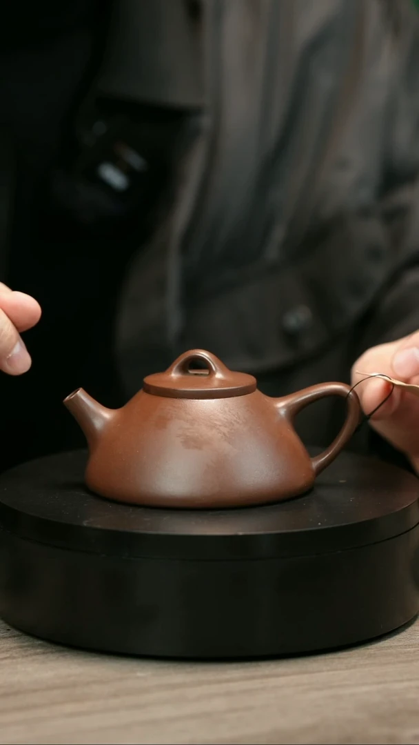茶壶紫砂天***行H1462赵信军光素水波石瓢