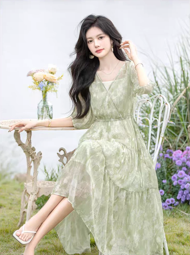 D012新款2025夏季连衣裙女装时尚收腰七分袖淑女气质风网红女套裙