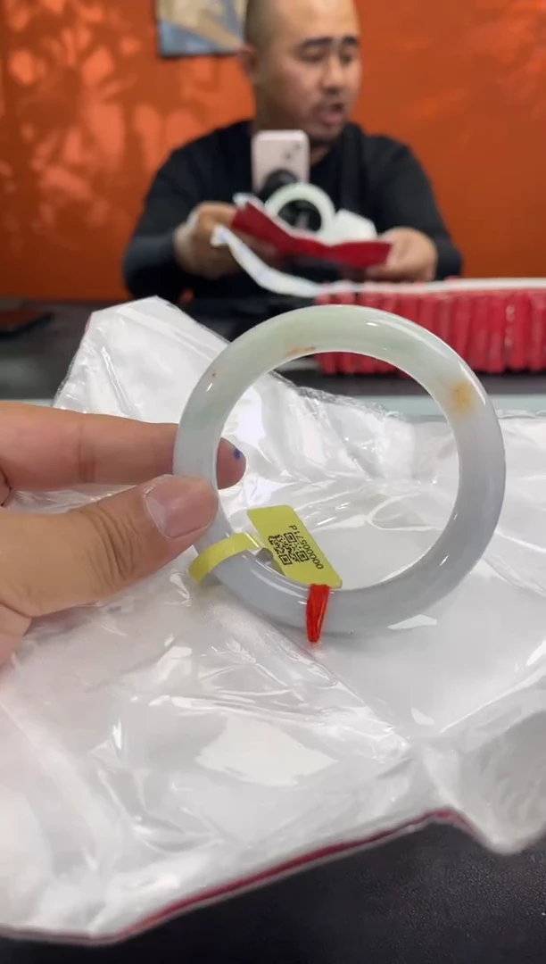 未镶嵌手镯翡翠翡翠手镯