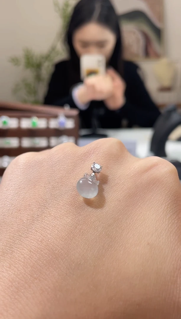 吊坠(不含链)18K金镶嵌翡翠福袋