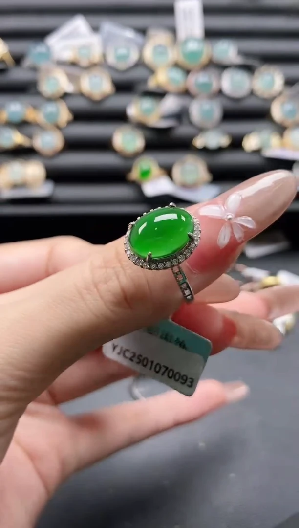 【闪购商品】翡翠戒指银S925镶嵌1111