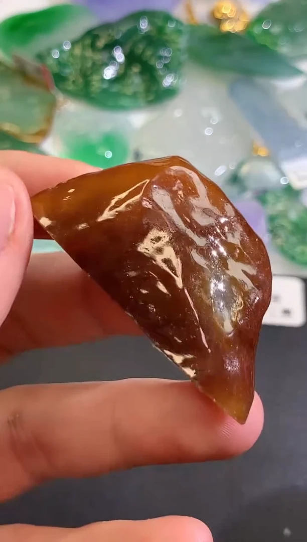翡翠未镶嵌吊坠(不含链)658