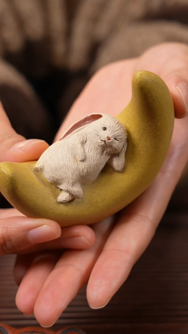 【闪购商品】紫砂茶宠月牙兔，