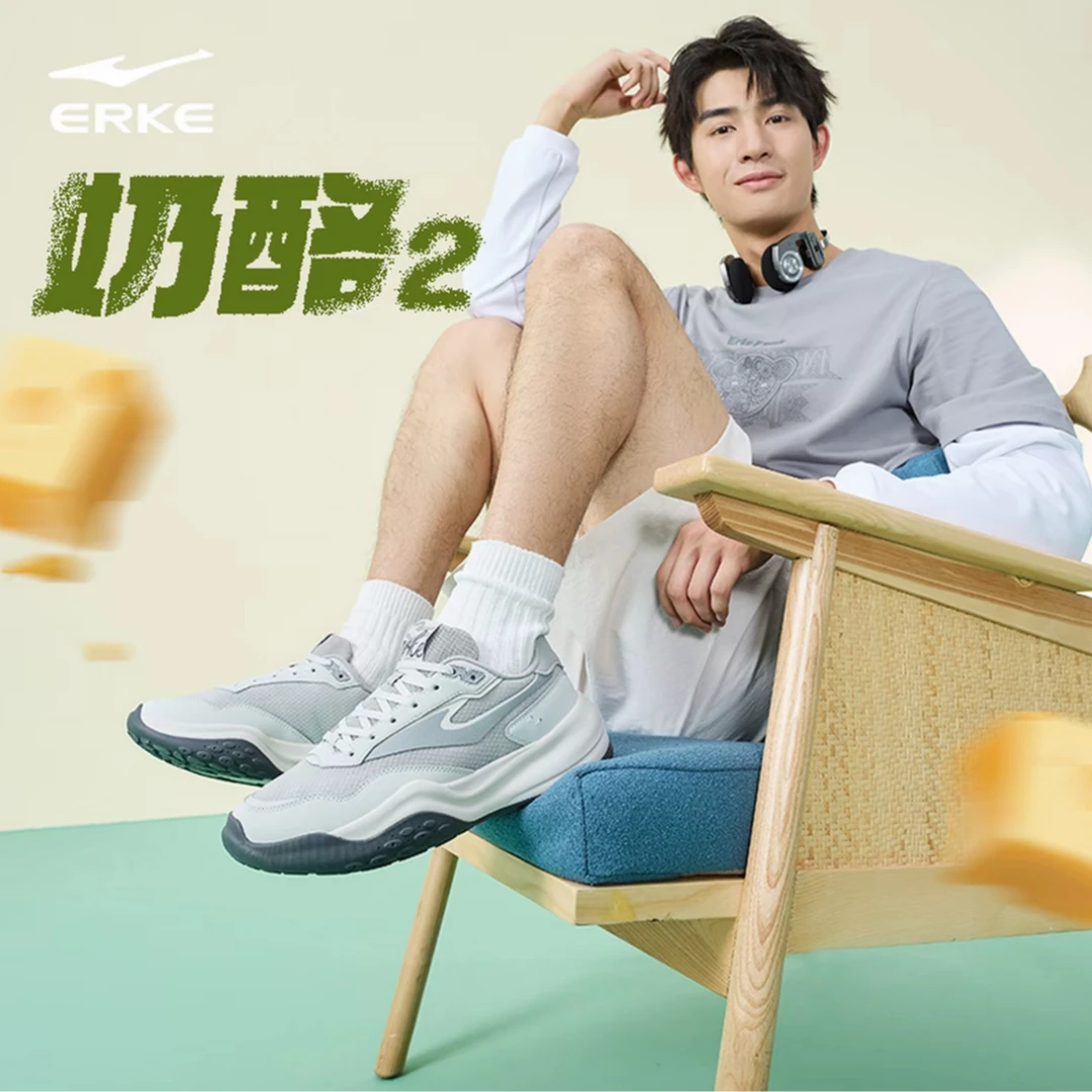 奶酪2丨鸿星尔克2025新款复古阿甘鞋时尚潮酷休闲鞋百搭老爹鞋