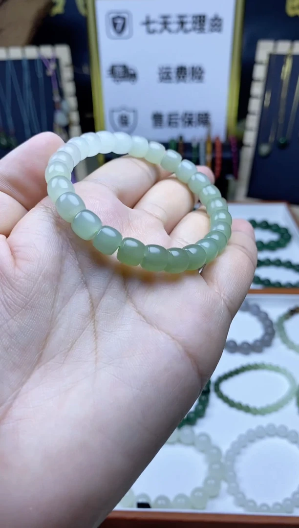 未镶嵌手链和田玉44