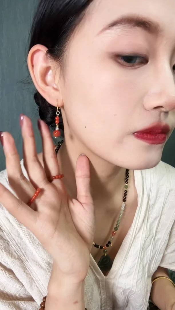 南红玛瑙银S925镀金镶嵌耳饰南红耳钉