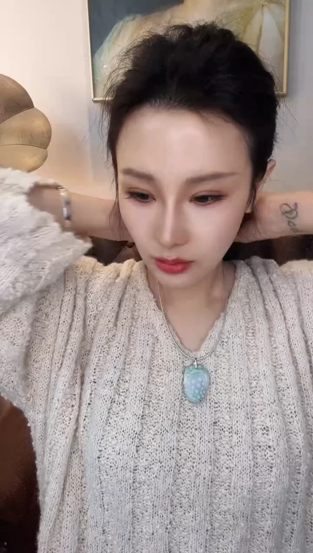 颈饰未镶嵌翡翠方*翡翠E504