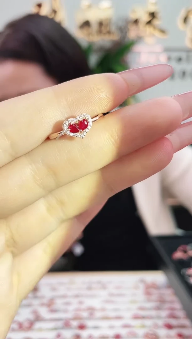 银S925镶嵌戒指红宝石无证书