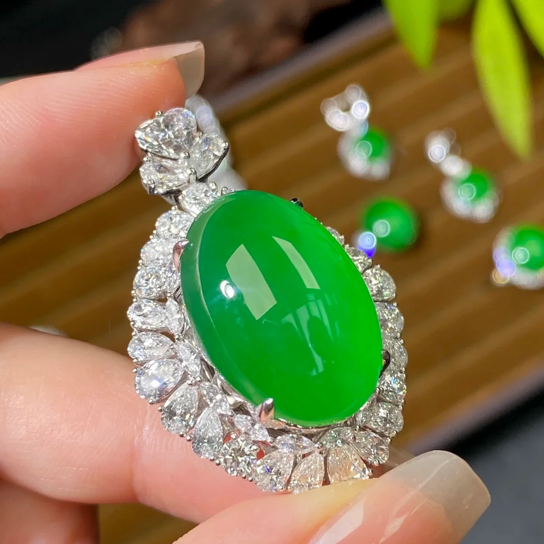 高冰绿蛋 天然A货翡翠 冰种阳绿