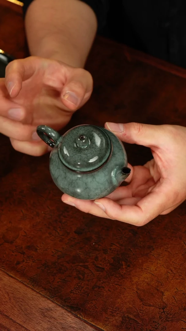 【览古雅韵】铁胎壶