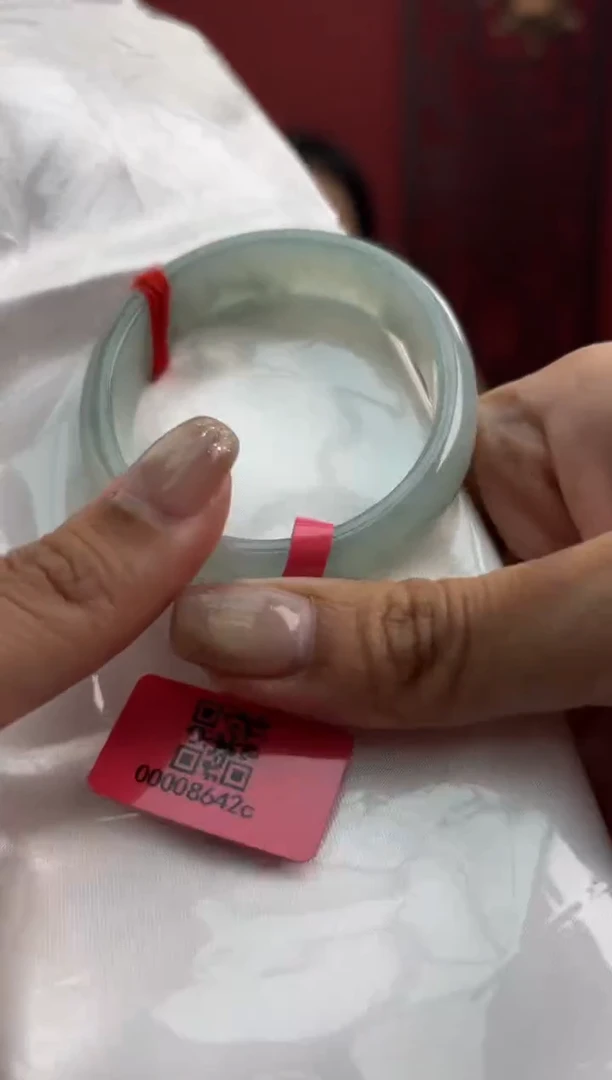 未镶嵌手镯（贵妃镯）翡翠翡翠手镯9