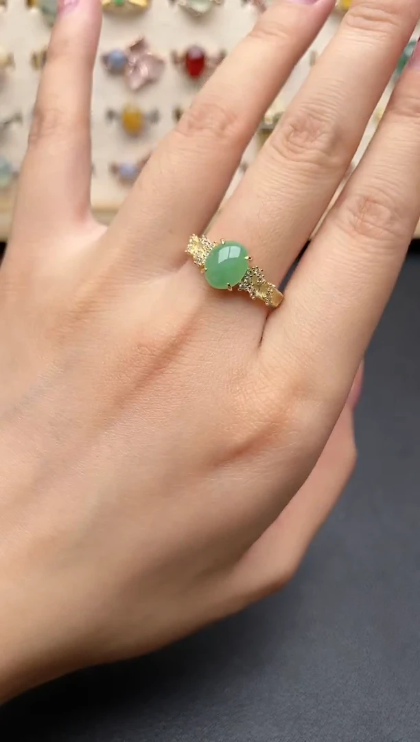 【闪购商品】翡翠戒指银S925镶嵌一物一证一礼盒