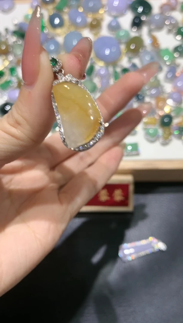 【闪购商品】翡翠吊坠(不含链)银S925镶嵌团购38